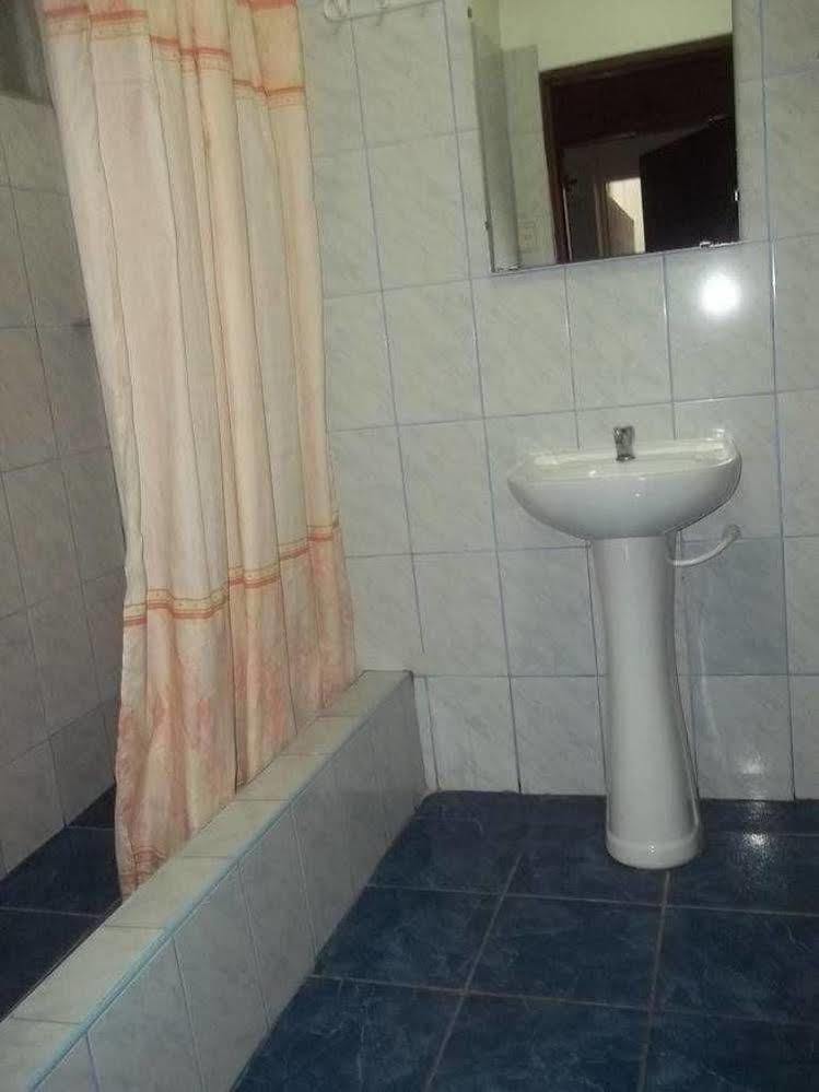 לימה Hotel Excalibur מראה חיצוני תמונה